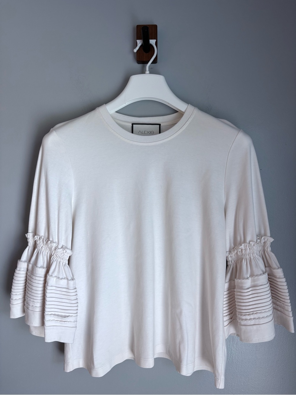 Alexis Womens L White Off White Cotton Pleated Tiered Bell Sleeve Top Blouse